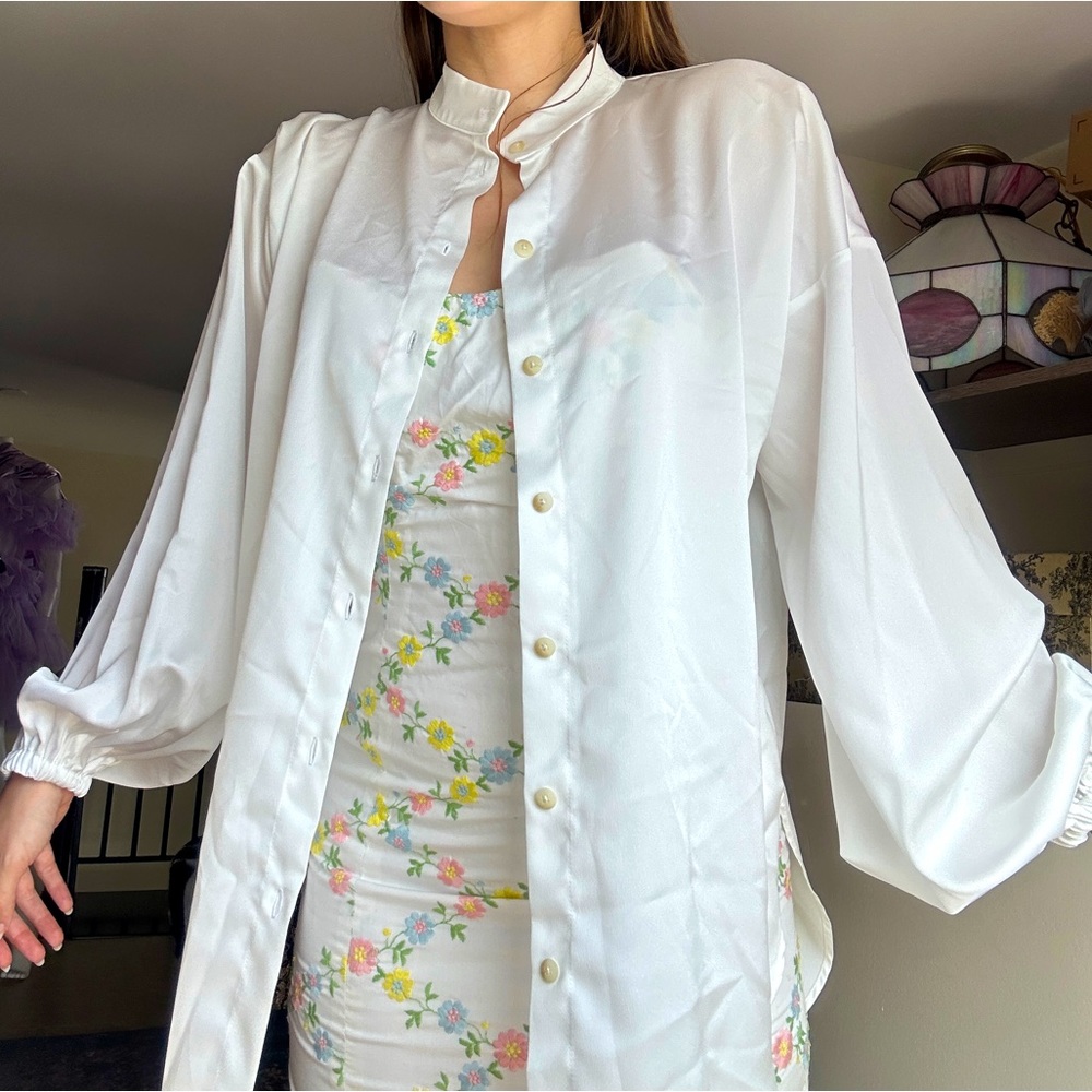 NWT Kallmeyer New York Button Up Satin Blouse Size 4